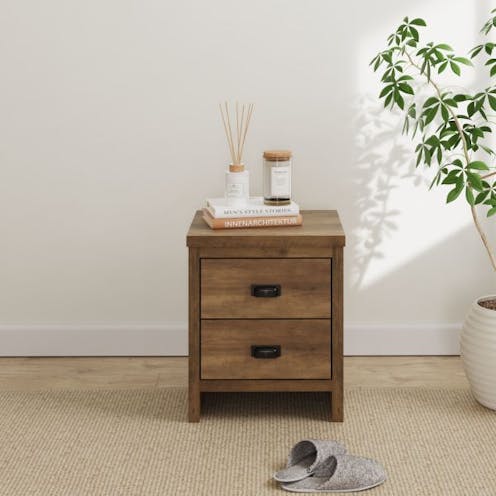 RS Boston 2 Drawer Bedside Table Knotty Oak