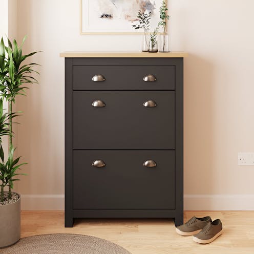 RS Lancaster 2 Door 1 Draw Shoe Cabinet Black
