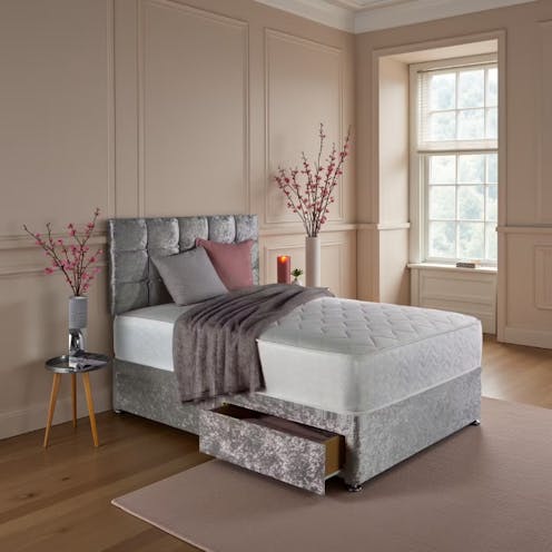 Rapyal Simra Quilted Crushed Velvet Bed